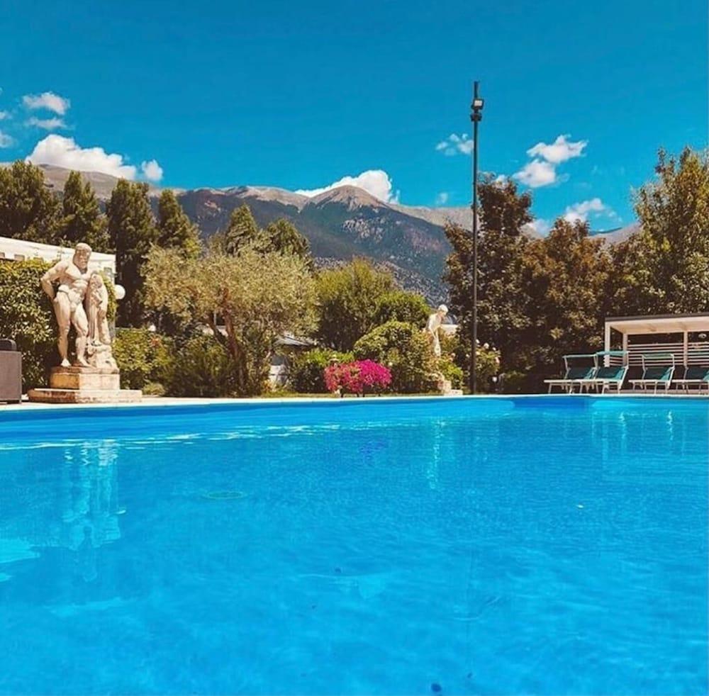 Hotel Santacroce Meeting Sulmona Exterior photo