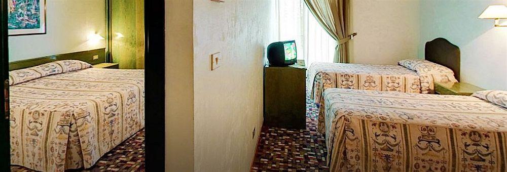 Hotel Santacroce Meeting Sulmona Exterior photo