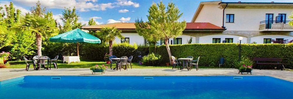 Hotel Santacroce Meeting Sulmona Exterior photo